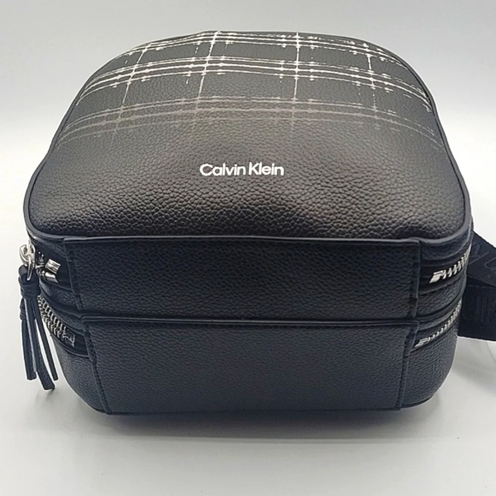 CALVIN KLEIN NWT Estelle Novelty Black & White Backpack